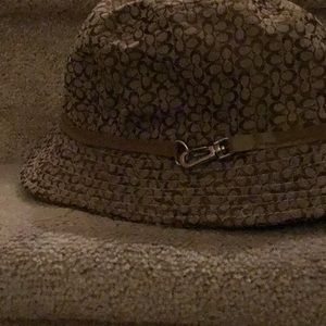 Coach bucket hat adorable ! One size fits all